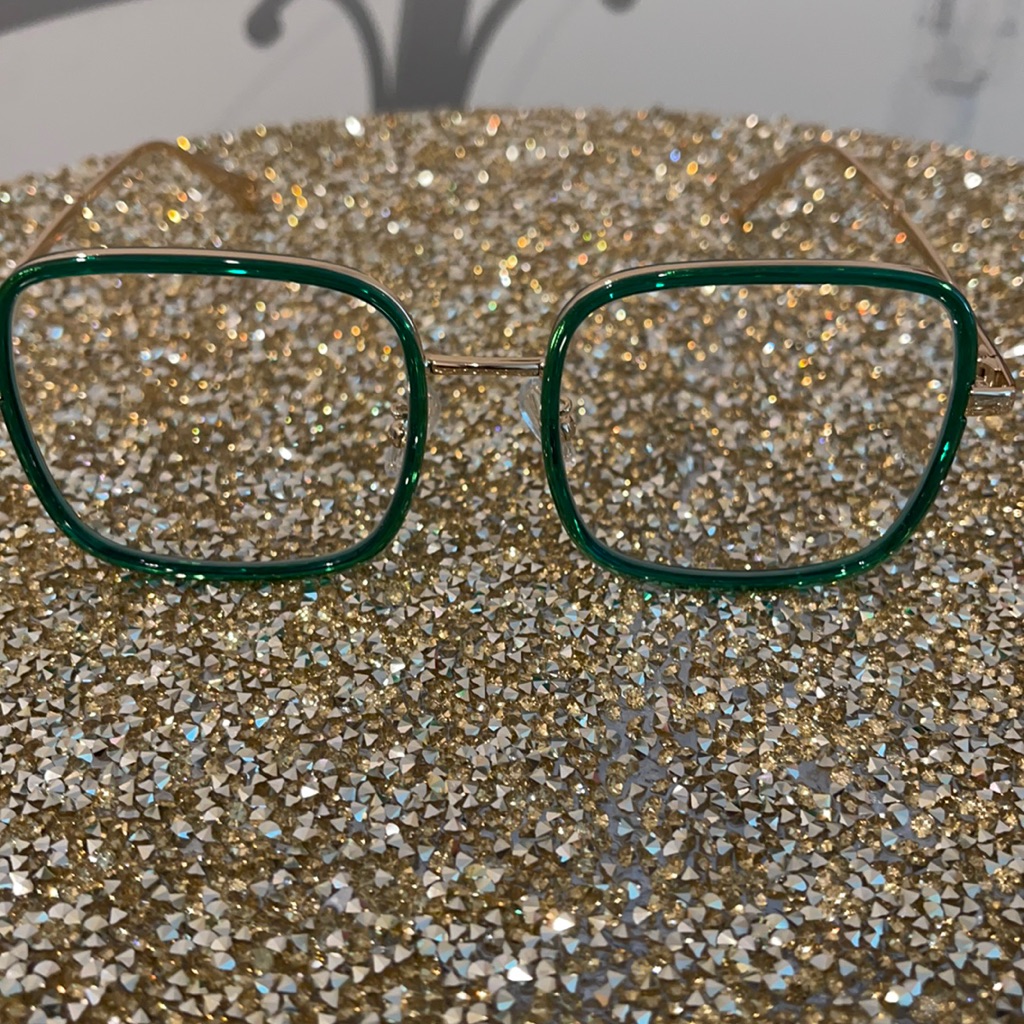 Very Elegant Frames